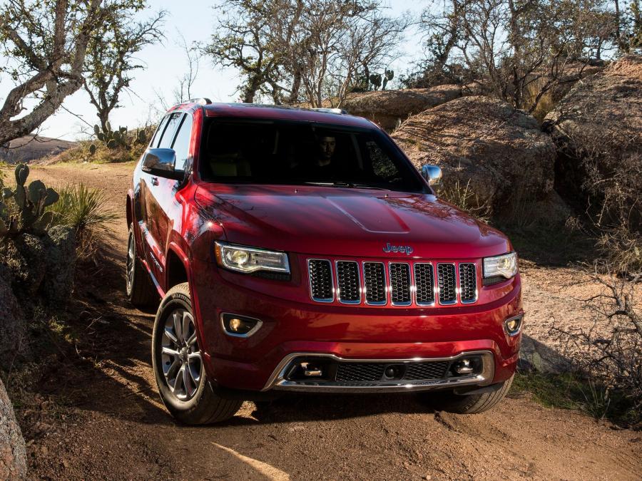  Jeep Grand Cherokee Overland 2013 года  (фото 6 из 20)